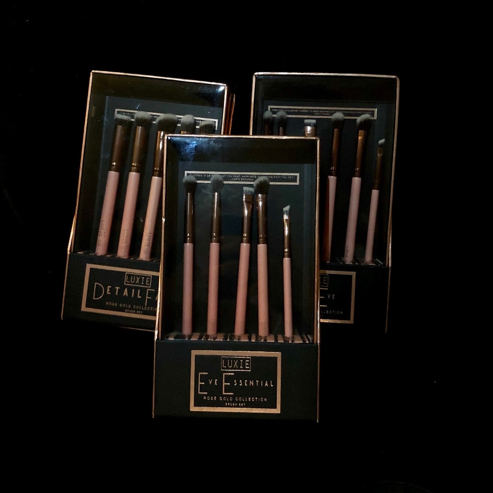 Luxie Rose Gold Brush Set Bundle+FREE GIFT